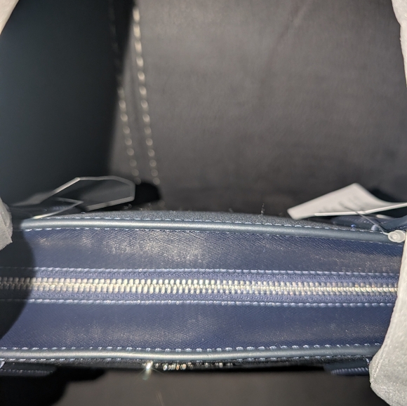 NWT Kate Spade Parisian Navy Glitter Tote - Picture 5 of 5